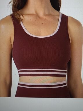 Penn Reversible Seamless Sports Bra - Burgundy with Pink Trim Size L